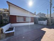 Casa 3 dormitorios en alquiler barrio Juniors