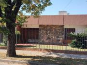 CASA 3 DORMITORIOS EN CERRO CHICO