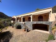 Casa 3 dormitorios en venta Carlos Paz con pileta