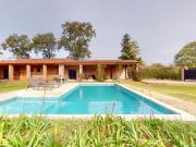 CASA 3 DORMITORIOS EN VENTA GONNET PARQUE PILETA