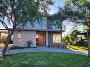 Casa 3 Dormitorios Escritorio | Lote 450 m² | San...