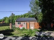 Casa 3 dormitorios, jardín y pileta El Resero y Cnel...