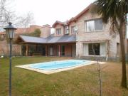 Casa 3 dormitorios Neuquén Capital Barrio Residencial...