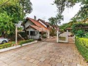 Casa 3 dormitorios no Bairro Ipanema