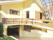 Casa 3 dormitórios para venda no bairro Partenon Porto...