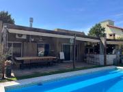 Casa 3 dormitorios pileta quincho, Acacias Blancas
