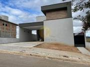 Casa 3 Dormitórios sendo 1 Suíte 173 m² Cond Fechado Taubaté