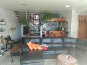 Casa 3 dormitórios, suíte com closet, banheira, piscina,...