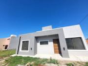 Casa 3 dormitorios tejas 4 malagueño se recibe vehiculo