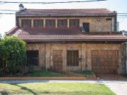 CASA 3 DORMITORIOS VENTA LA PLATA APTA BANCO