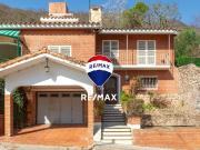 CASA 3 DORMITORIOS VENTA ZONA MONUMENTO CON PILETA
