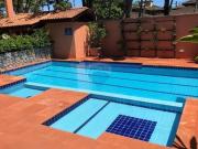 Casa 3 dorms em condomínio a 100 metros da praia em Juquehy