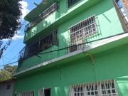 Casa 3 niveles en venta. Barrio Colón. Naguanagua. C125