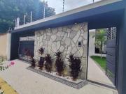 Casa, 3 quartos 1 suíte, Alto padrão de acabamentos,...