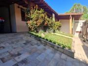 CASA 3 QUARTOS 2 BANHEIROS ALIPIO DE MELO