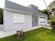 Casa | 3 quartos | 2 Suítes | 4 vagas cobertas | 260m2...