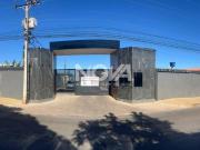 Casa 3 Quartos Área com Piscina Reformada Condomínio...