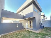 Casa 3 Quartos com Suíte, Área Gourmet e Lazer...