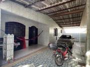 CASA 3 QUARTOS COM SUÍTE BEM LOCALIZADA EM UM PONTO...