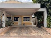 CASA 3 QUARTOS, ESPAÇO GOURMET, COM PISCINA, REFORMADA
