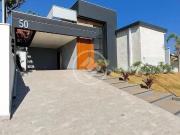 Casa 3 quartos no condomínio Mariposas no bairro Lundcea...