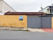 Casa 3 Quartos Para Alugar No Setor Criméia Leste