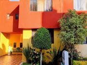 Oportunidad de inversión. Casa en condominio 3 R, 2.5...