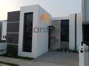 Casa 3 recámaras, 2 baños en Punto Rioja, Colima,Col