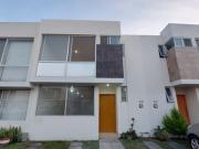 CASA 3 RECAMARAS EN EL FORTIN ZAPOPAN