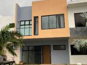 Casa 3 Recámaras en Renta en Cantil Privada Cerca a Cd....