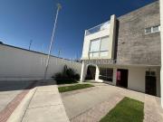 Casa 3 recámaras, roof y terreno excedente en venta en...