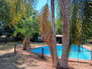 Casa 3ambientes con pileta, dos lotes unificados