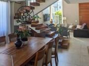 Casa 3d, Box 2 carros, Nova Pé Direito Alto com Jardim e...