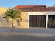 Casa 3Q/ 1 Suite c/ guarda roupa, Coz. c/ ármário, 2...