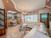 Casa 450m² à venda com 3 suítes, piscina e churrasqueira...
