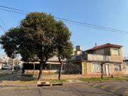 CASA 4 AMB COCHERA JARDIN EN VENTA EN AVELLANEDA
