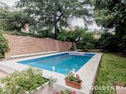 Casa 4 Amb con parque, quincho y piscina en la mejor...