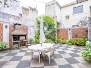 Casa 4 amb c/patio,parrilla y cochera venta Flores