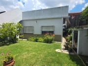 CASA 4 AMB, EN EXCELENTE ESTADO. C/COCH APTO CRED