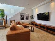 CASA 4 AMB + ESCRITORIO H. MARIA VICTORIA MORENO