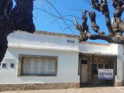 CASA 4 AMB EXCELENTE UBICACION