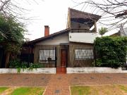 CASA 4 AMB, JARDIN, LAVADERO Y GALPÓN APTO CRÉDITO