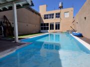 CASA 4 AMBIENTE ALQUILER VILLA LUZURIAGA