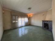 CASA 4 AMBIENTE VENTA JOSE MARMOL CON LOCAL Y DEP