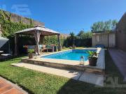 Casa 4 ambientes Baño Parque Jardín Morón sur