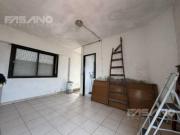 CASA 4 AMBIENTES CON DEPOSITO Y LOCAL CASEROS