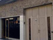 CASA 4 AMBIENTES CON DOS LOCALES A LA CALLE Y UN TALLER...