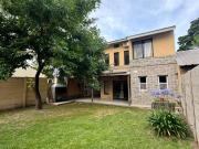 CASA 4 AMBIENTES DE VICENZO PILAR JARDIN ESTUDIO