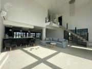 Casa 4 ambientes distribuida en dos plantas con vista al...