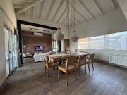 CASA 4 AMBIENTES EN VENTA EN LOS CORRALITOS